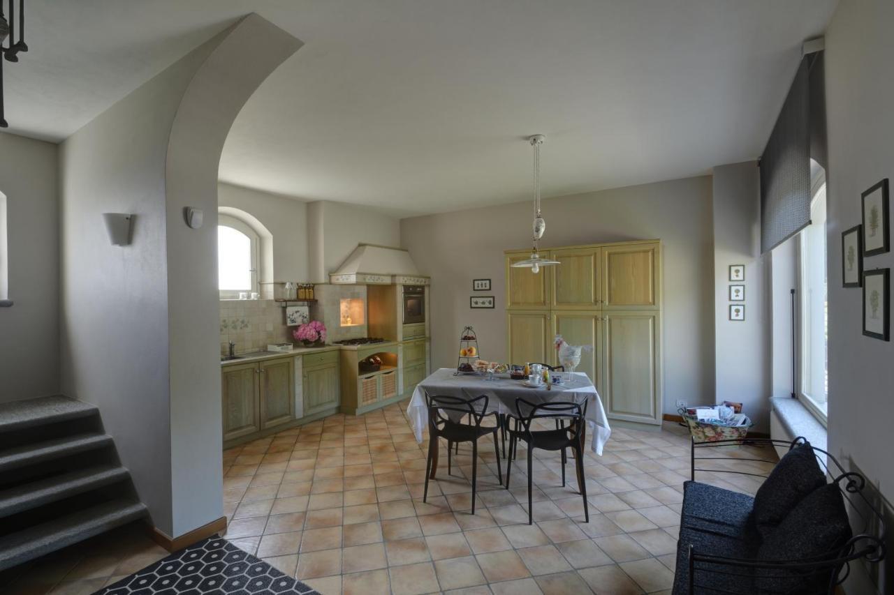 Penzion Profumi... Vinchio Exteriér fotografie